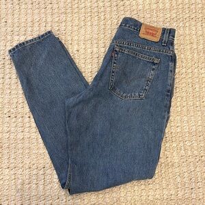 2005 Levi’s 550 Women’s Relaxed Fit Tapered Leg Jeans